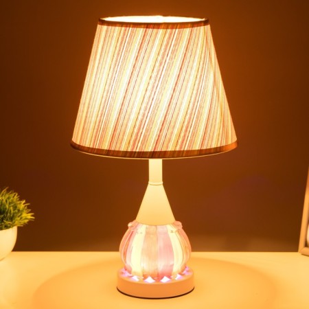 Hell lamp "Laij" E27 40W white-red 25x25x38 cm Risalux-2