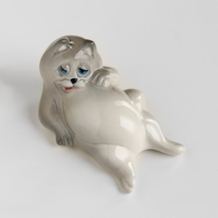 Souvenir "Lazy cat" 4x4x7 cm, porcelain color mix-4