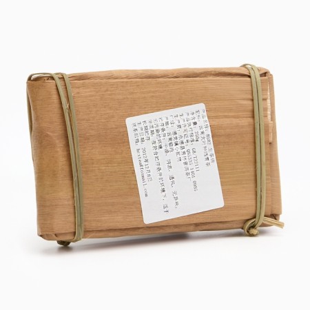 Chinese sustained green tea "Shen Puer Gu Shu. 8582", 250 g, 2012, Yunnan, brick-3