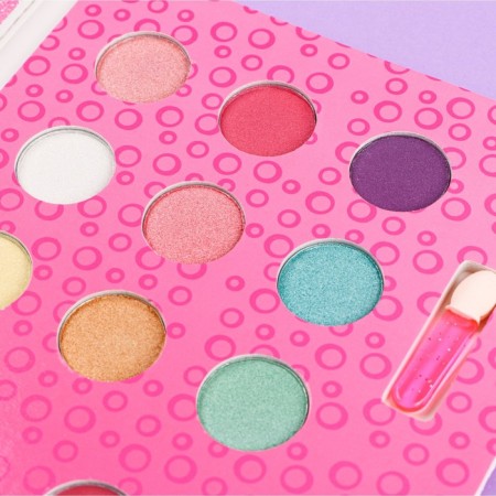 A set of children's cosmetics. Become a makeup artist “Your girlfriend” shadows 9 pcs, shine 4 pcs.-4