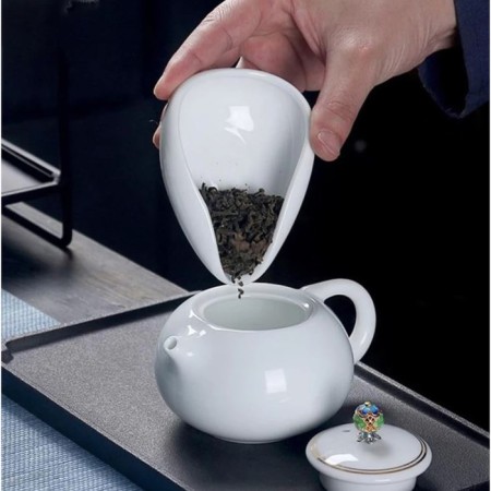 CHAE for the tea ceremony, 10 x 7.5 cm, porcelain, white-2