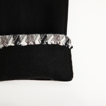 Gloves are female, dimensionless, without insulation, black color-3
