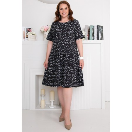 Women's dress, size 56-1