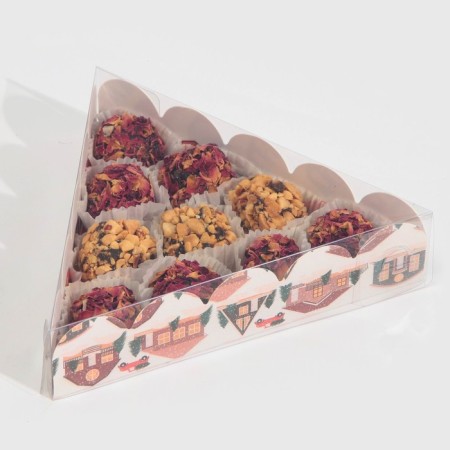 Box for confectionery with PVC lid "House", 18 x 18 x 4 cm, New Year-3