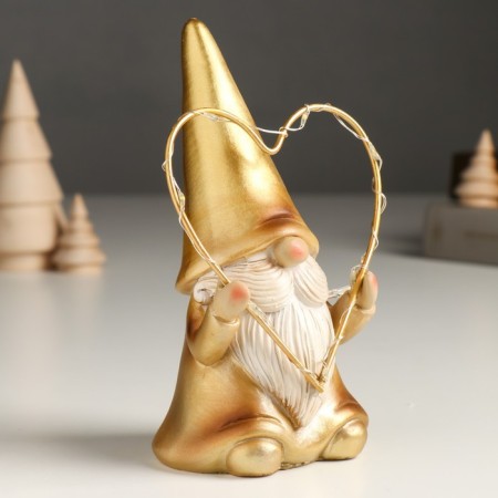 Souvenir Polystone Light "Santa Claus in a golden outfit, with heart" 6.5x9x16 cm-2