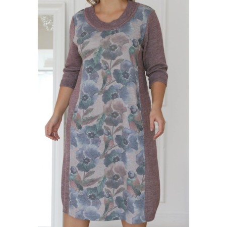 Women's dress, size 62-7
