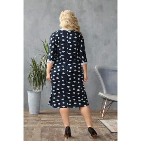 Women's dress, size 58-9