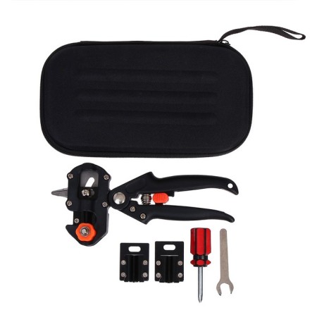 Professional set: vaccination coature, 2 nozzles, screwdrivers, wrench, in a case, Greengo