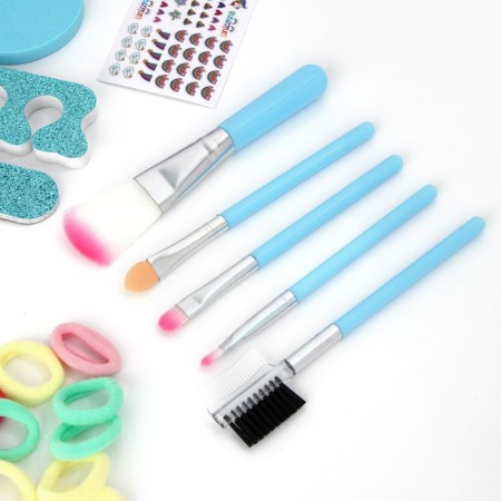 A set of children's cosmetics in the suitcase "Fairy Tale"-9