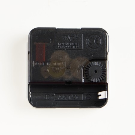 Wall clock, series: interior, "heart", discrete move, 1AA, D-25.5 cm, 55 x 48 cm-6