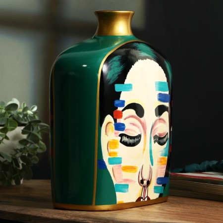 VAZ Ceramics "Girl with eyes closed" 27 x 21.5 x 10 cm-7