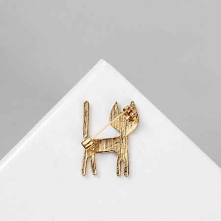 Brooch "Cat", green-white color in gold-1