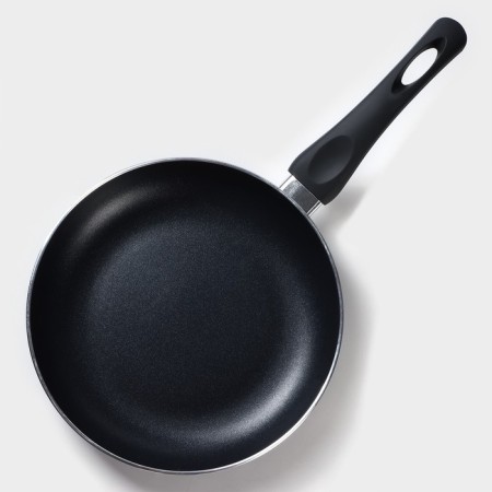 Field frying pan Basic, D = 24 cm, plastic handle, anti -stick coating, induction, black color-1