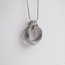 Jupiter pendant of the rings, white color in silver, 72 cm