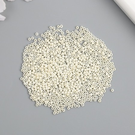 Glass 12/0 "Snow White" smooth No. 661 450 g-2