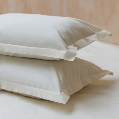 Fergy pillowcase set, size 70x70 cm, cream color, 2 pcs-1