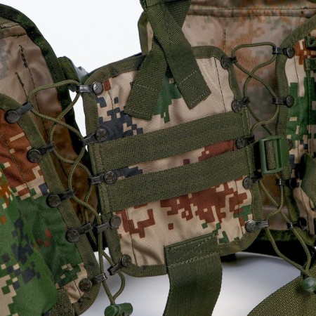 The vest is unloading-5