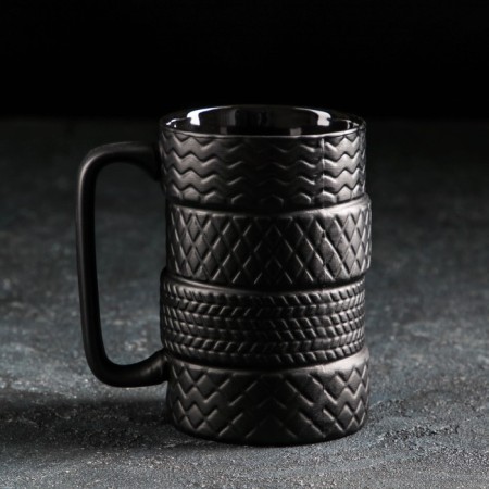 Ceramic “Tires” mug, 460 ml, black color-1