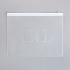 The convert folder on the A5, 150 μm, calligrata, a make-up pocket, transparent, white lightning