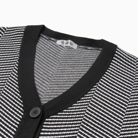 Cardigan female, black color, size One size (44-48)-2