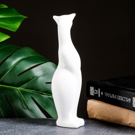 Figure "Cat sits" 20x7x7cm-2