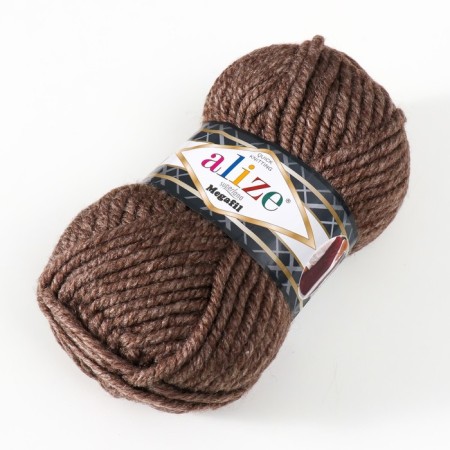 Yarn "Superlana megafil" 25% wool, 75% acrylic 55m/100 g (240)-1