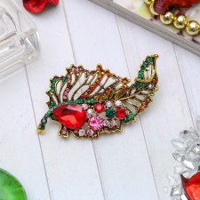 Brooch 