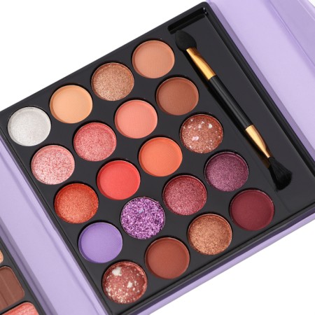 A set of decorative cosmetics (glitter, highlighter, eyebrow shadows, eye shadow)-4