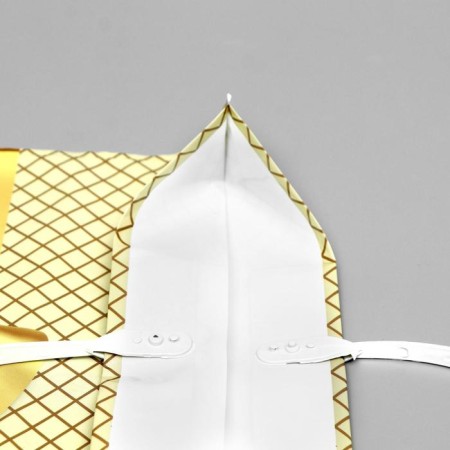 Golden package, polyethylene with a plastic pen, 100 μm 44 x 40 cm-1