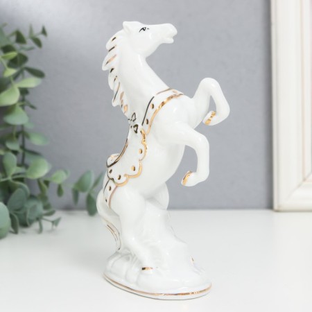 Souvenir Ceramics "Horse on the Highs" White with gold, 16x9x4.8 cm-4