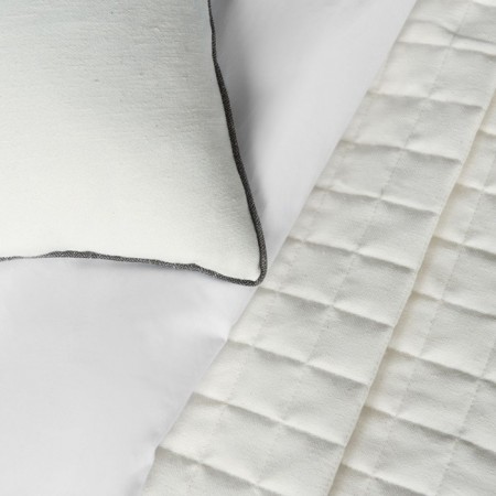 Konni set: cover 230 x 250 cm, pillowcase 45 x 45 cm - 2 pcs, white color-3