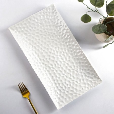 Ceramic serving "airiness", 35.5 × 19.5 cm, white color
