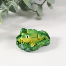Figure for Florarium Polystone 