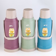 Thermos 2 l, with a glass flask, retains heat 12 hours, mix
