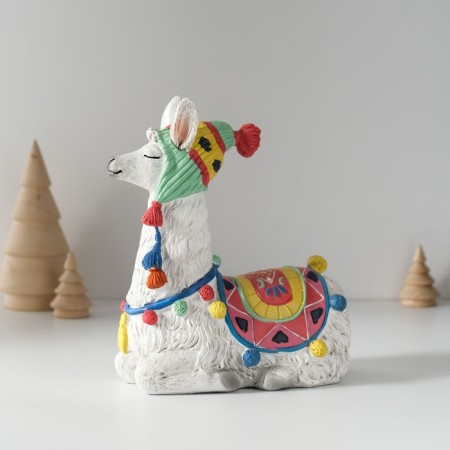 Polystone souvenir "Lama in color blanket and hat with pompons" 15x8.5x16.5 cm