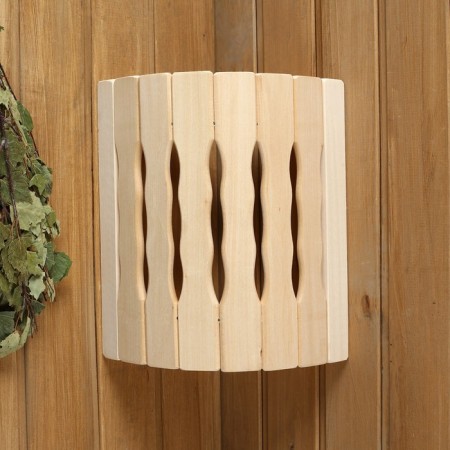 Layer is wooden, corner "wave"