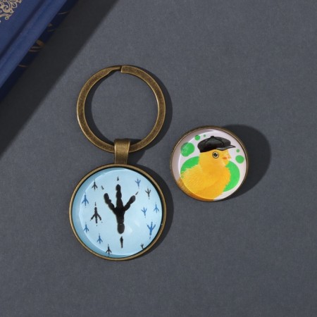 Set of keychain and icon "chicken" 6x11 cm-1