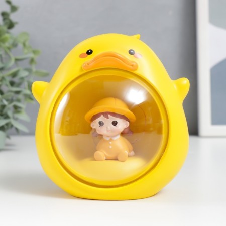 Souvenir Polystone Light "Baby in a yellow suit, in the duckling" 10x10 cm