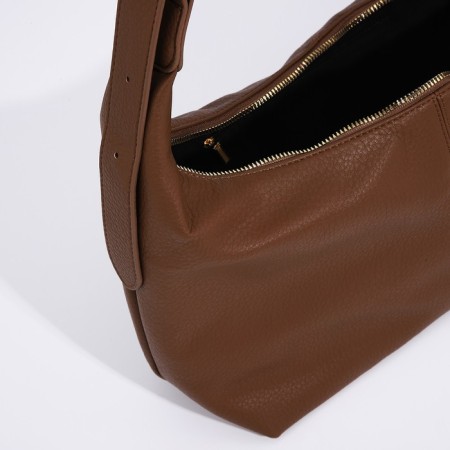 Baget bag with zipper, the color is light brown-4