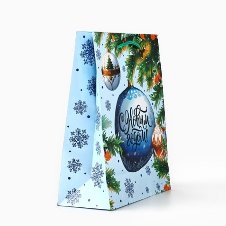 Package New Year's laminated "Christmas tree", MS 18 x 23 x 8 cm, New Year-2