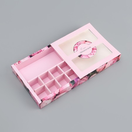 Box for 8 sweets + chocolate, with the window "The most beautiful", 17.7 x 17.8 x 3.8 cm. Confectionery packaging-3