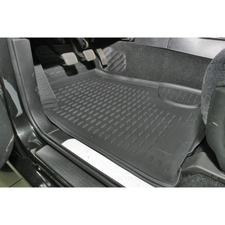 Rugs in the Ssang Yong Rexton 2001-2006 salon, 4 pcs. (polyurethane)-4