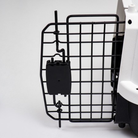 Carriage for animals, black and white-10
