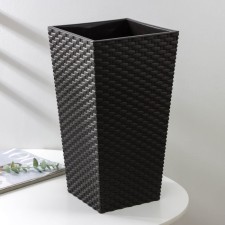 Kashpo for flowers with a “rattan” insert, insert 4.9 liters, brown color