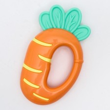 A rattle of a “vegetable mix, crush me: carrot”, color mix, crush me