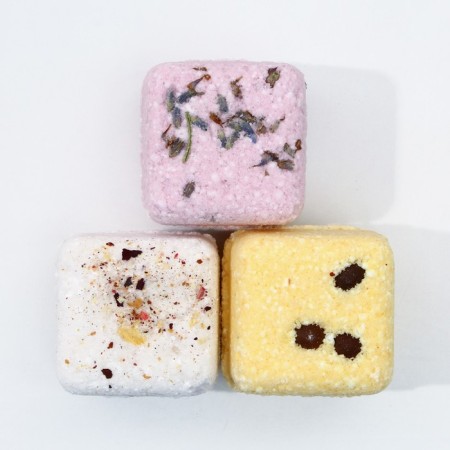 Gift set of cosmetics "most tender", a bath bomb with additives 3 x 70 g, pure happiness-1