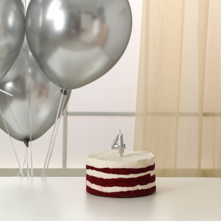Set of candle in cake + 5 balls, number 4, silver-1