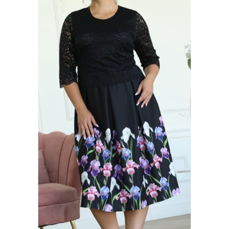 Women's dress, size 52-7