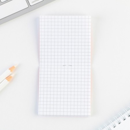 Notepad for graduation on the paper clip "Notepad for the graduate graduate" soft cover, size 7.5 cm x 7.5 cm, 12 sheets-1
