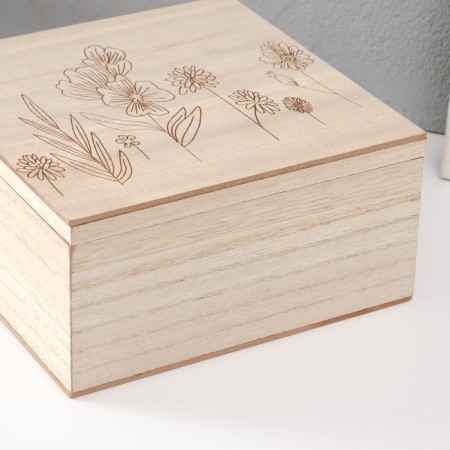 Casket tree "Field plants" 18x18x9 cm-1